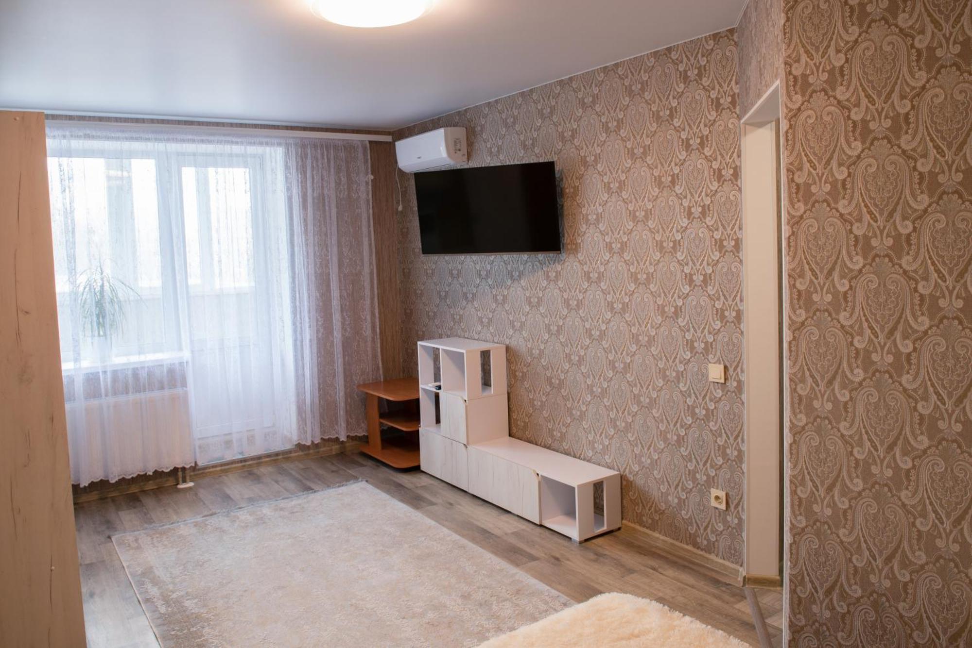 Академіка Корольова 20 1 Cherkasy Exterior foto